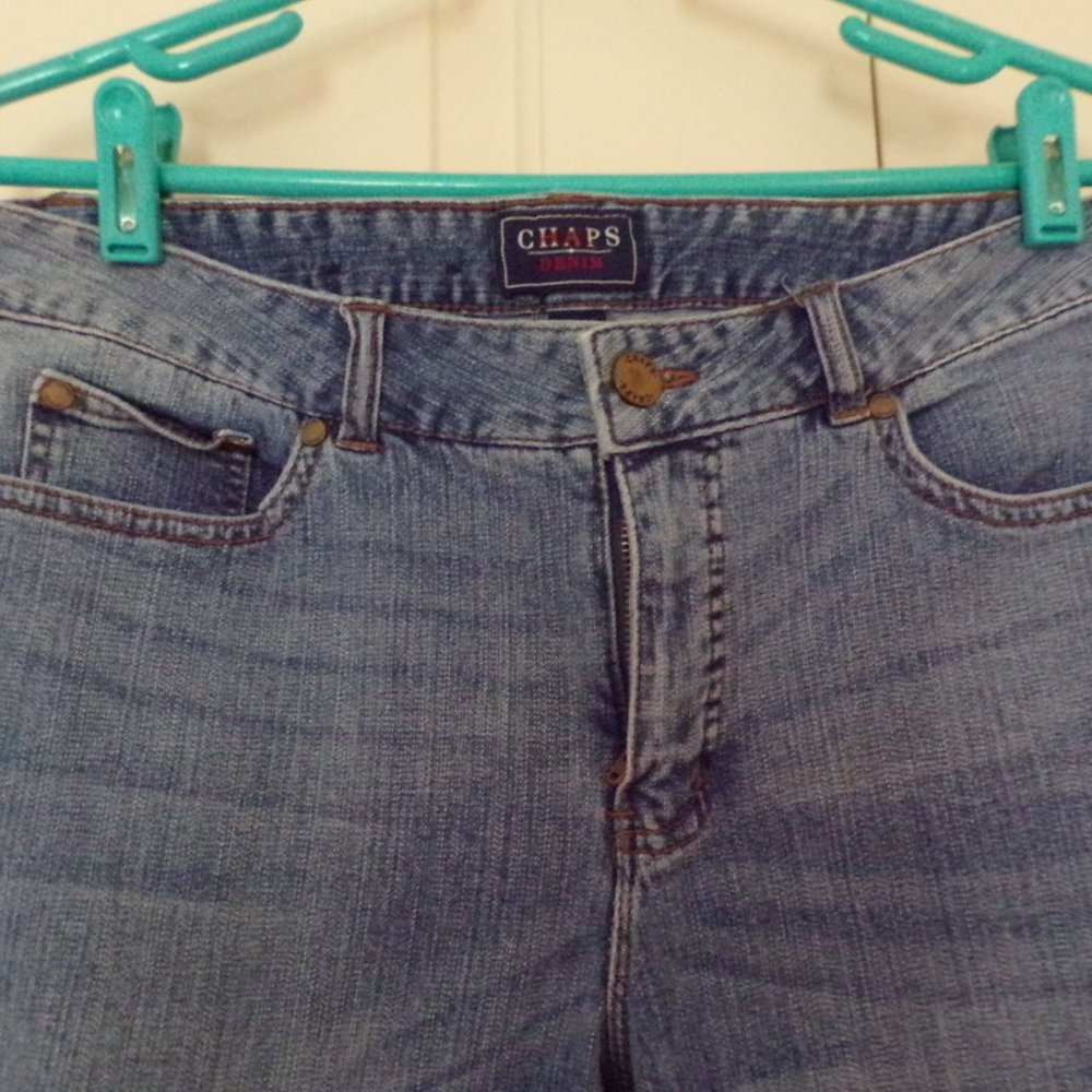 CHAPS Straight Leg Distressed Denim Jeans 10